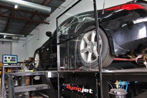 350Z on dyno for intake testing 